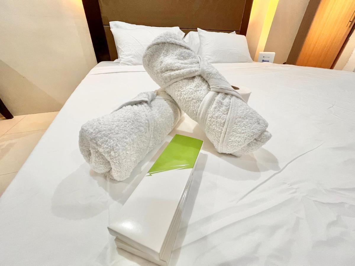 Kiel 5-Star Condo Hotel Across Naia Manila Airport Terminal 3 Pasay Buitenkant foto
